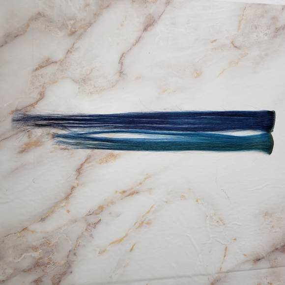 Euronext Blue Clip-In Human Hair Extensions - Picture 9 of 11